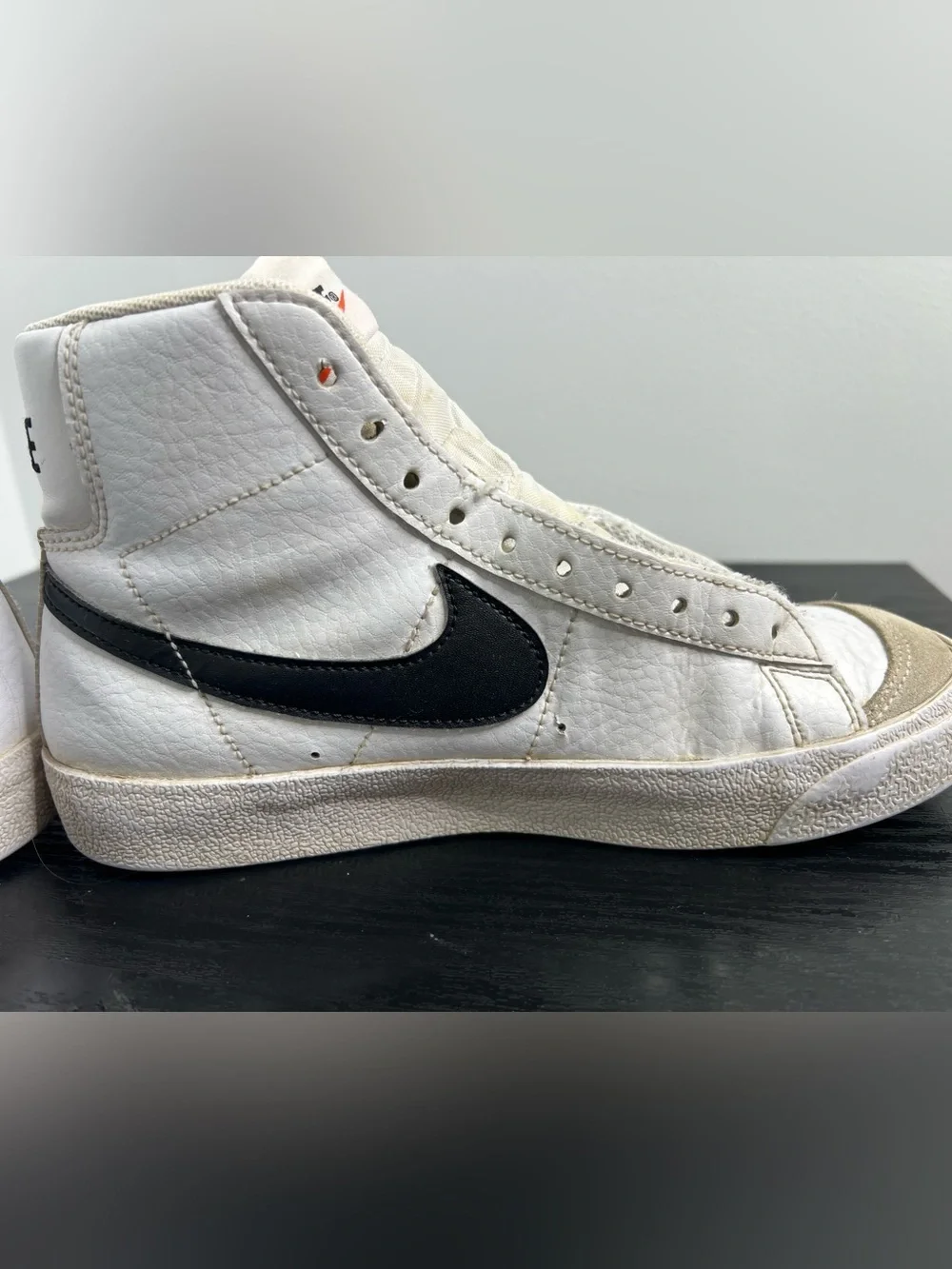 Nike Blazer Mid '77 Vintage Youth Size 4.5